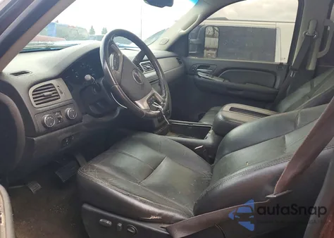 2009 GMC Sierra K2500 Heavy Duty from USA, damaged, VIN 1GTHK43689F171139